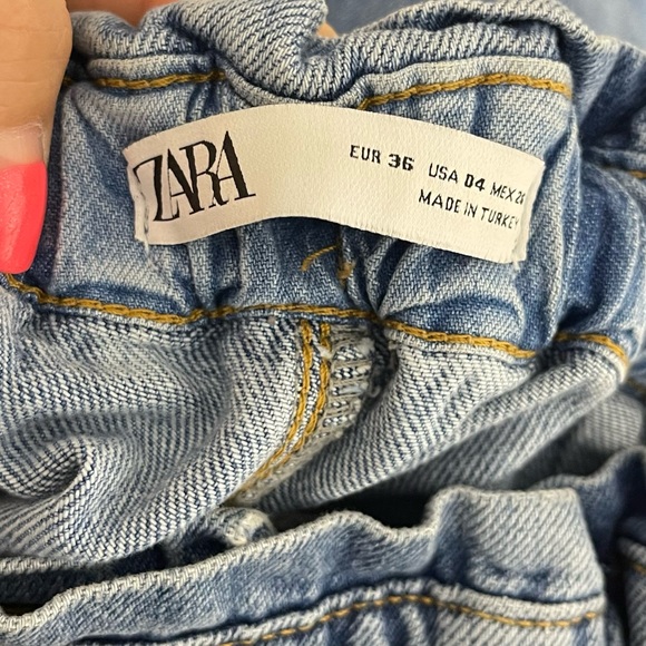Zara Womens High Rise Paperbag Tapered Balloon Style Jeans Size 4 Medium Wash - Picture 9 of 11